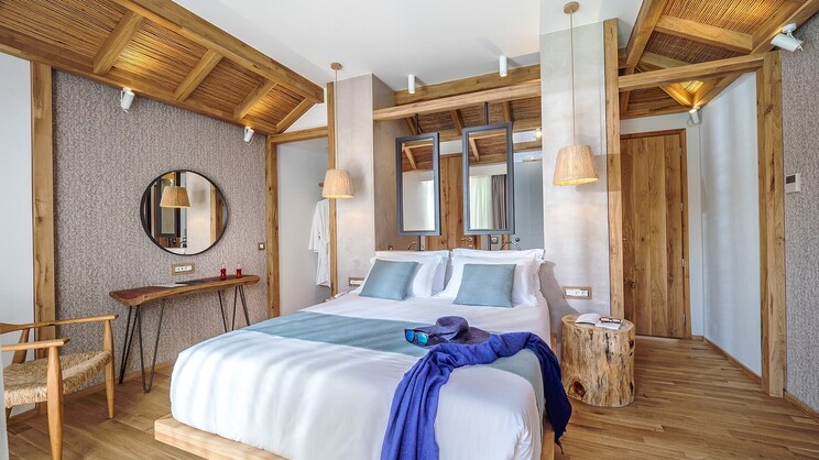 Stella Island Luxury Resort & Spa